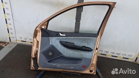 Дверь передняя правая skoda fabia 1 (7DN02E201)