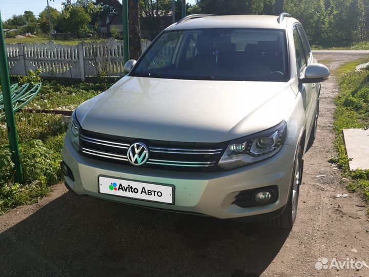 Volkswagen Tiguan 2.0 AT, 2011, 270 000 км