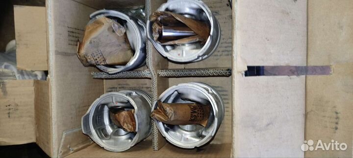 Поршневая на двигатель R2