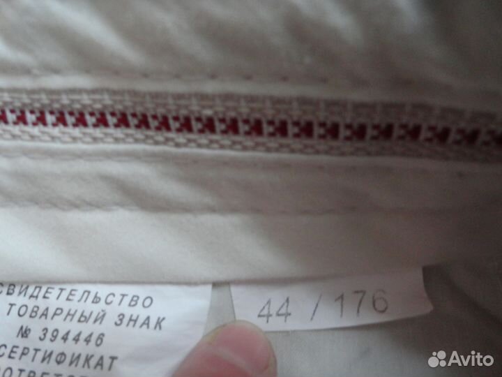 Новые брюки 44 размера