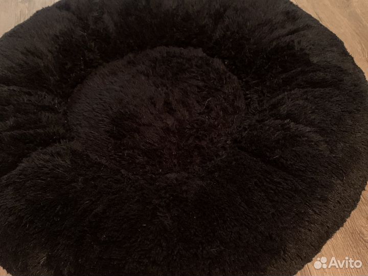 Лежанка для кота или собачки меховая