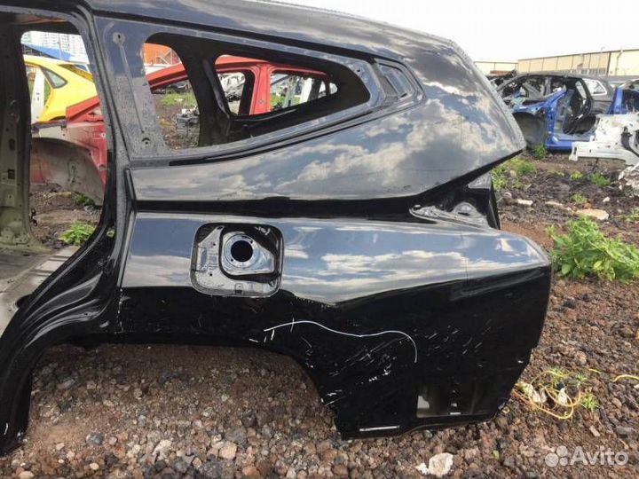 Крыло заднее левое, Mitsubishi Pajero/Montero Spor