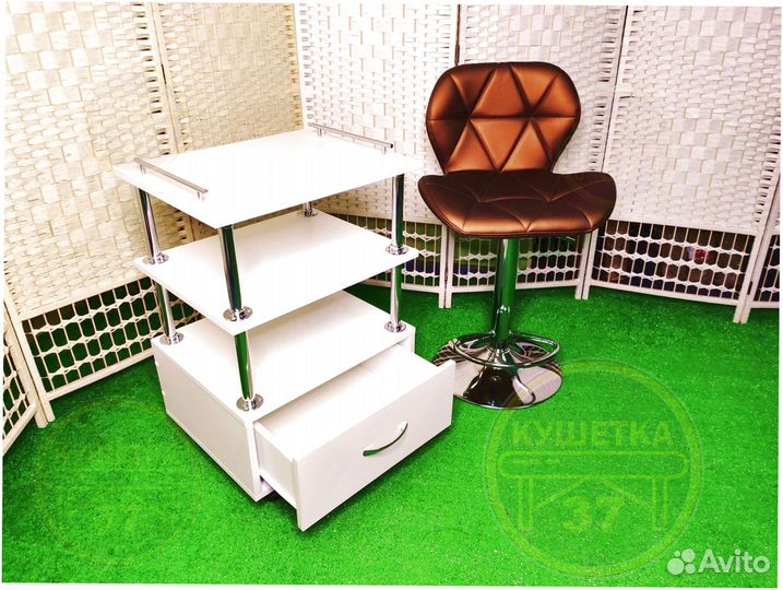 Тележка косметологическая