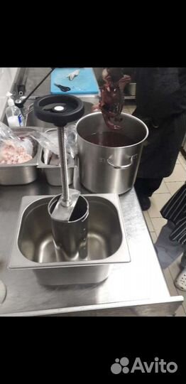 Пресс для приготовления Карпачё из Осьминога