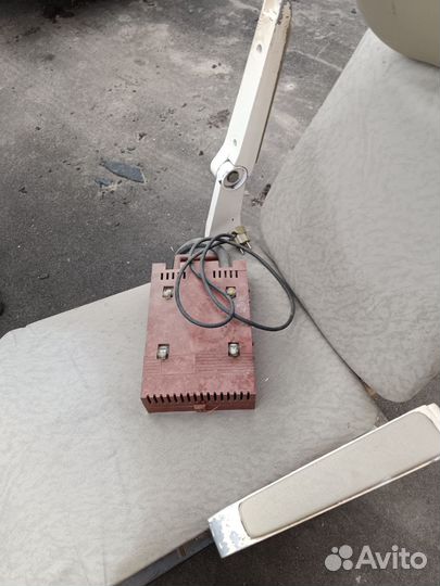 Стоматологическое кресло