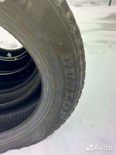 Dunlop SP Winter Ice 03 185/65 R15 92