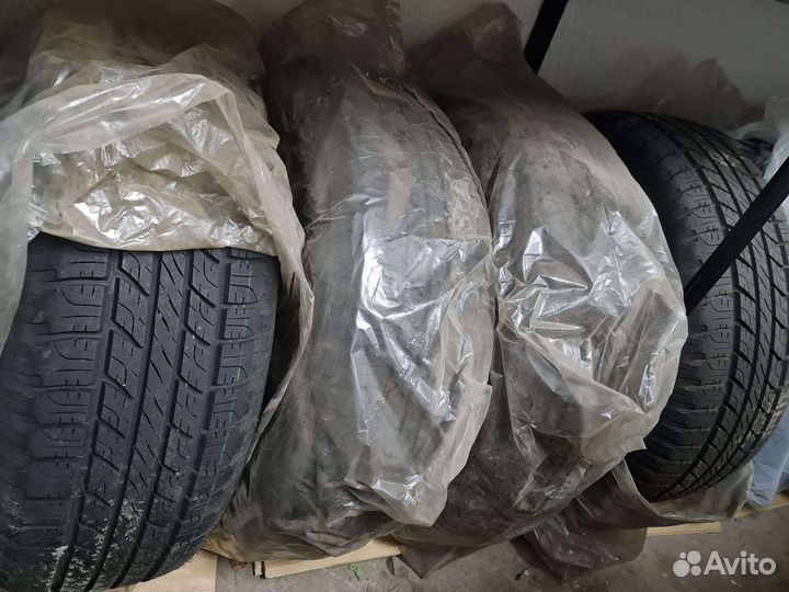 Goodyear Wrangler HP All Weather 255/65 R17 110T