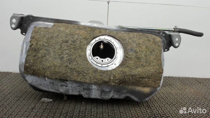 Бак топливный Lexus GS, 1997