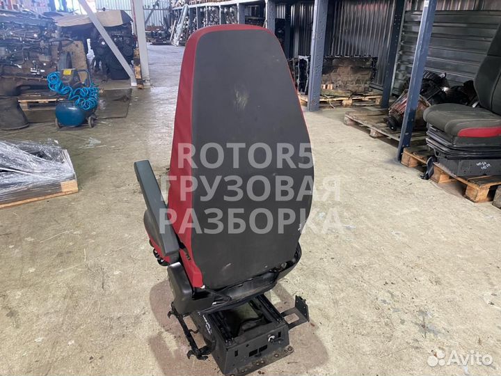Сиденье левое Volvo FH 4 2015