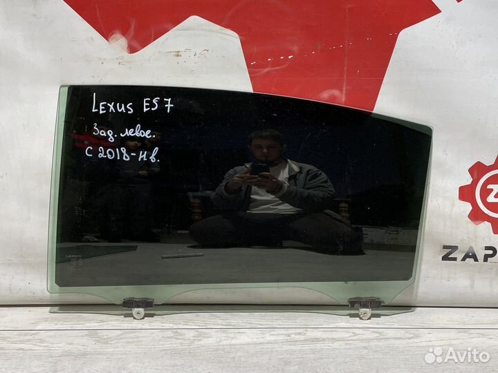Lexus ES 7 Стекло заднее левое