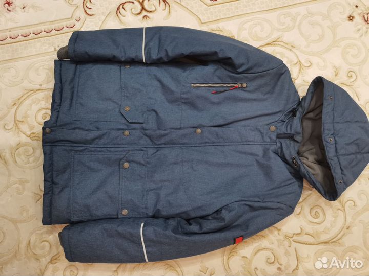 Зимняя куртка