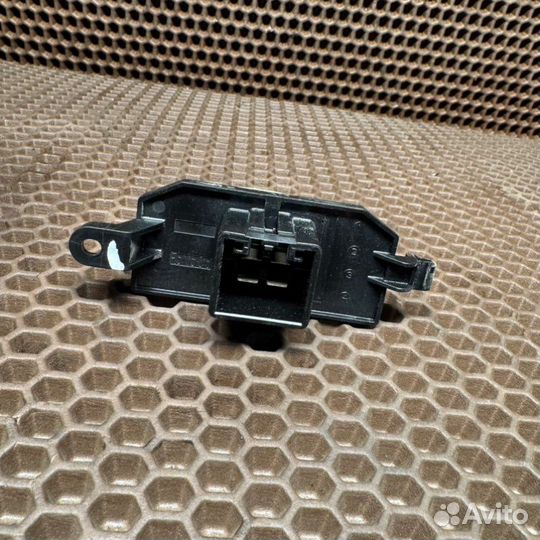 Резистор отопителя Ford Focus BM iqdb