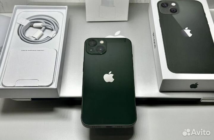 iPhone 13, 256 ГБ