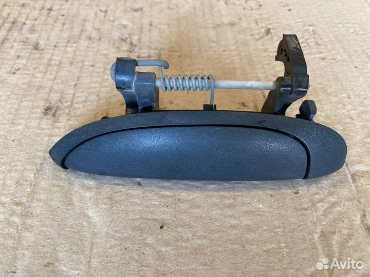 Ручка двери наружная левая Renault Logan