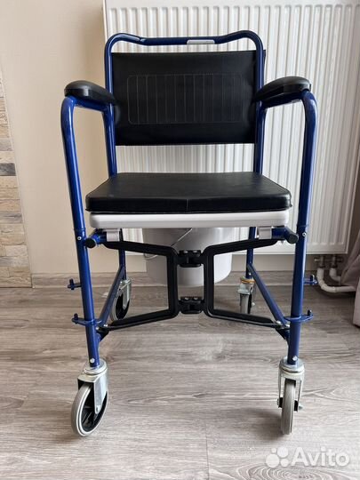 Кресло-туалет для ивалидов и пожилых людей