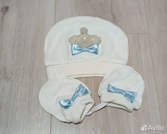 Аксессуары на выписку, шапочка и антицарапки