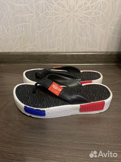 Шлепанцы женские