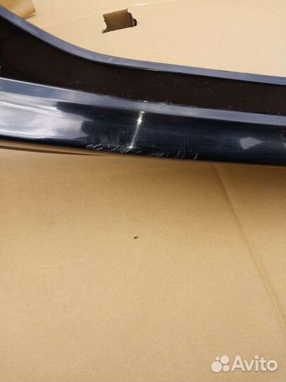 Продам бампер задний тойота вокси