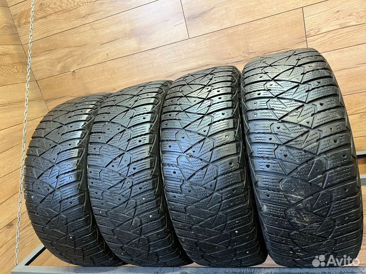 Dunlop Ice Touch 205/55 R16 94T