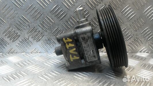 Насос гу дизельный volvo XC90 1 (11V01BT01)