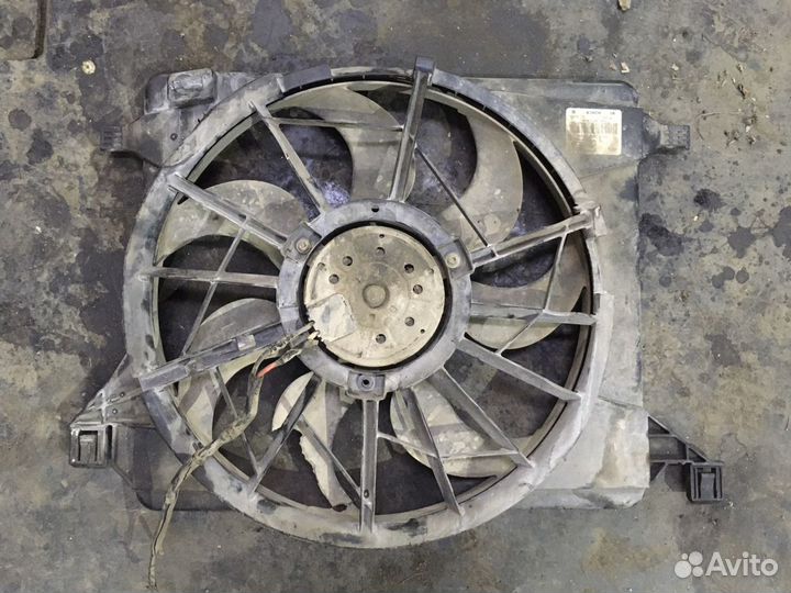 Диффузор радиатора ford focus 2