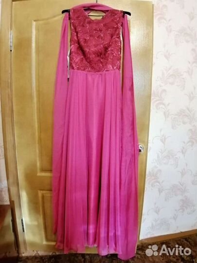 Платья вечерние 44-46