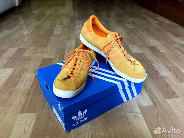 Adidas green star online