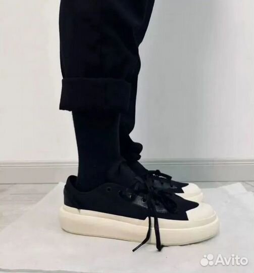 Кеды Yohji Yamamoto Y-3 Ajatu Court Low