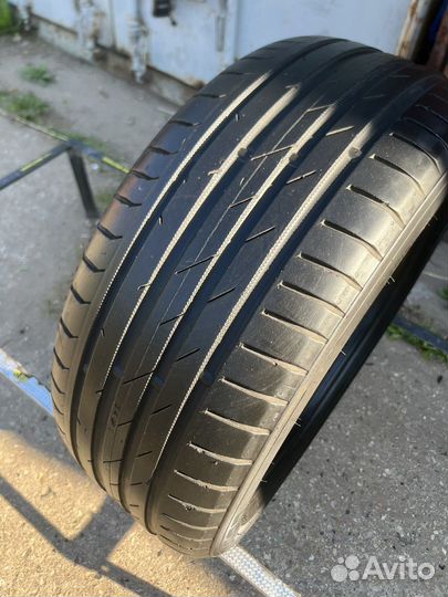 Nokian Tyres Hakka Black 235/50 R18 101Y