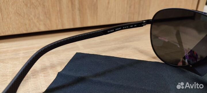 Солнцезащитные очки emporio armani