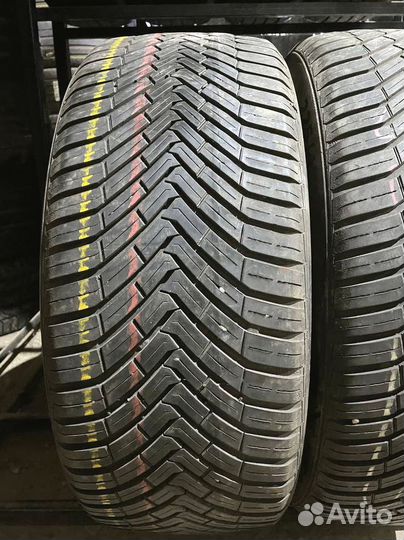 Continental AllSeasonContact 225/45 R18 95L