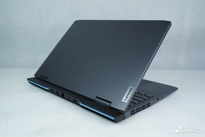 Lenovo Ryzen 7 7840H RTX 4060 2.5K