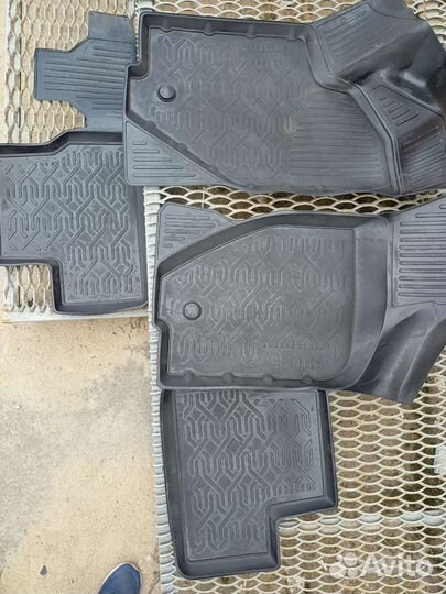 Автомобильные коврики