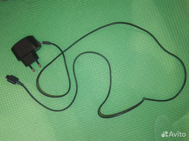 Зарядное устройство LG