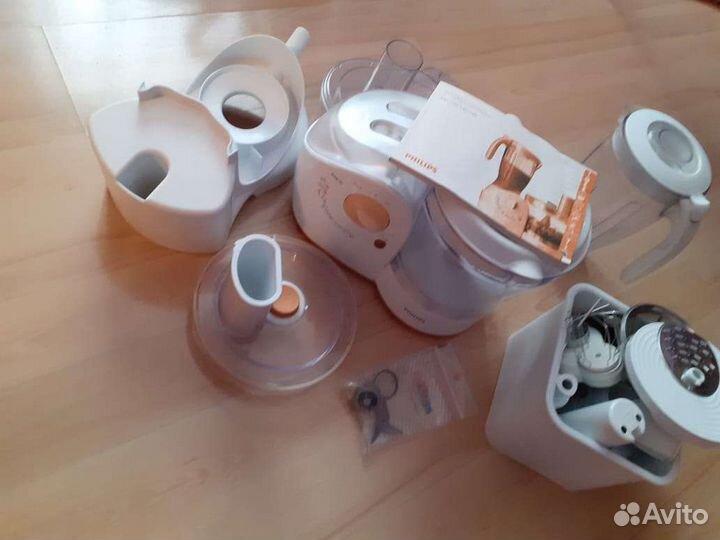 Кухонный комбаин Philips HR7745