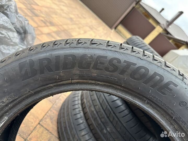 Bridgestone Alenza 001 245/50 R19 105W