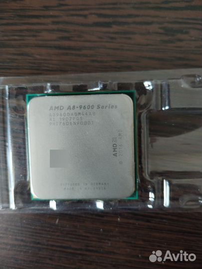 Процессор AMD A8-9600 AM4