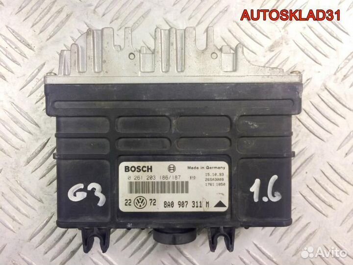 Эбу Фольксваген Гольф 3 8A0907311M бензин