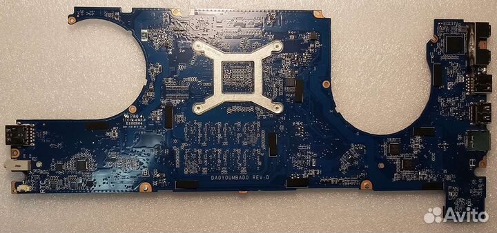 Продам da0y0umbad0 Rev D i5 7200u 8gb