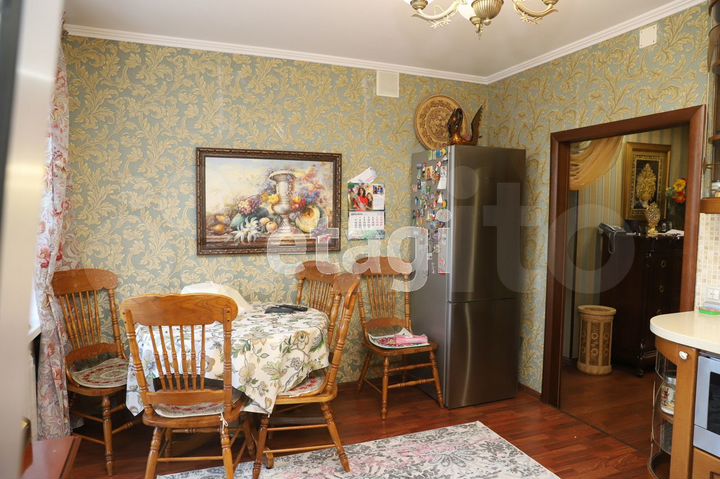 2-к. квартира, 86 м², 3/5 эт.