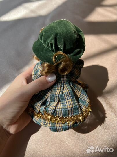 Кукла фарфоровая коллекционная Remeco Collection