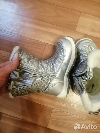 Сапожки для девочки