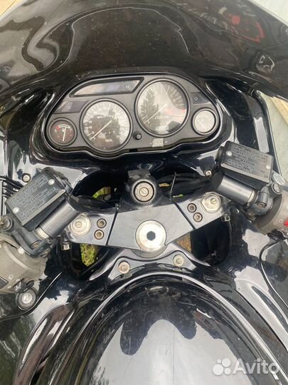 Мотоцикл Kawasaki ZZR 1100