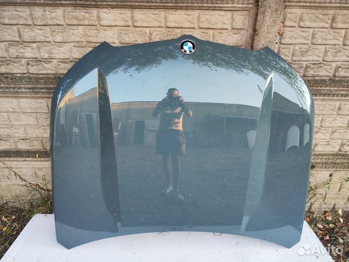 Капот BMW X1 U11