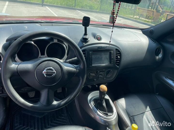 Nissan Juke 1.6 МТ, 2011, 111 000 км