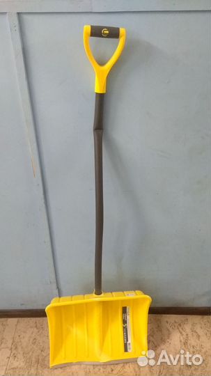 Лопата снеговая пластиковая