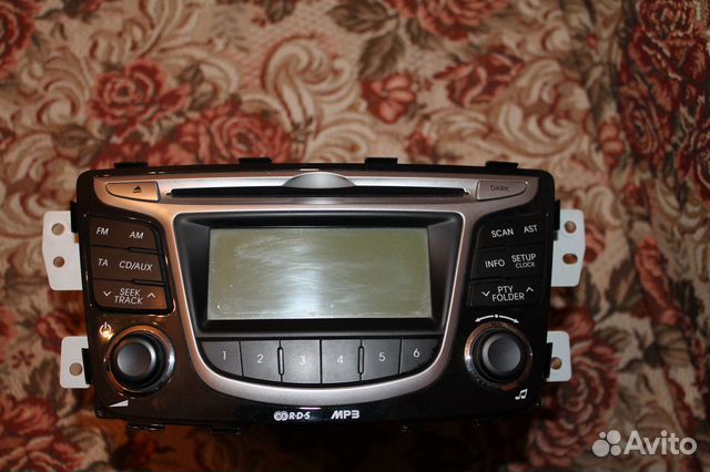 Штатная магнитола на solaris 1 без рамки