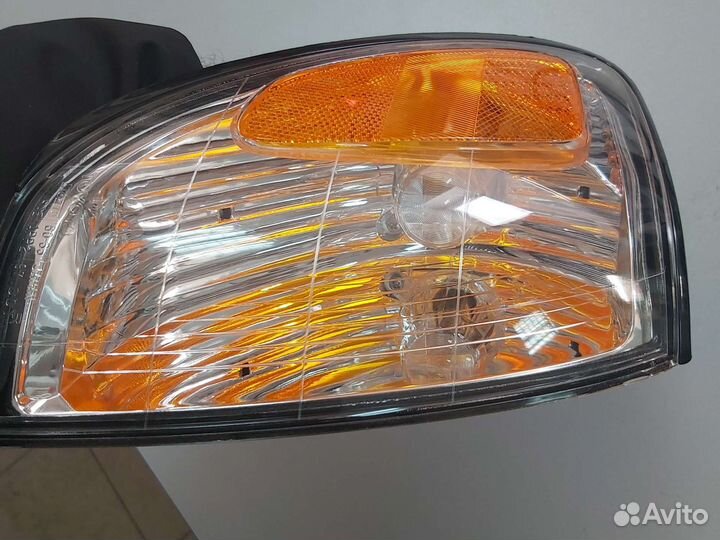 Указатель поворота Lexus LX470