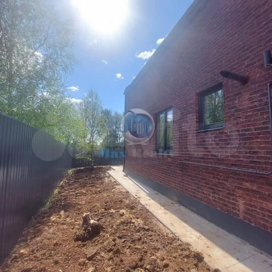 Дом 140 м² на участке 6 сот.