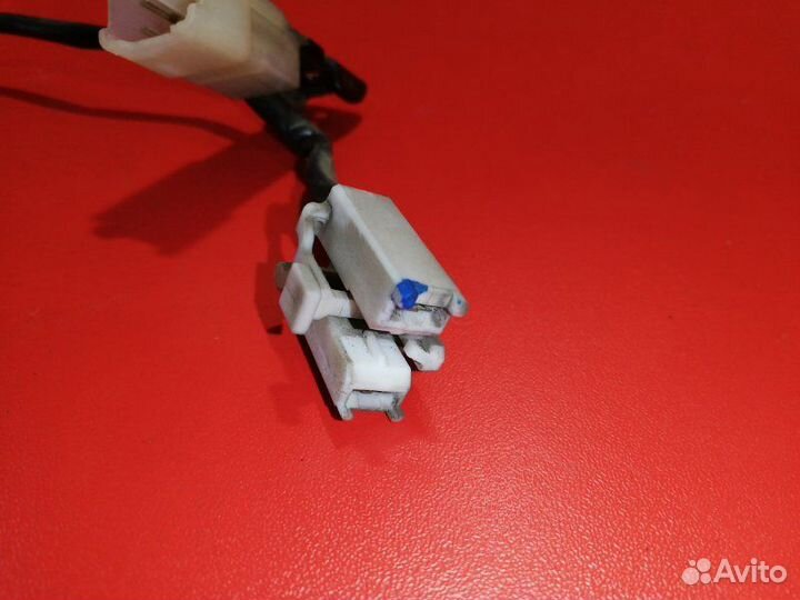 Термистор отопителя Toyota Hilux Surf VZN130G